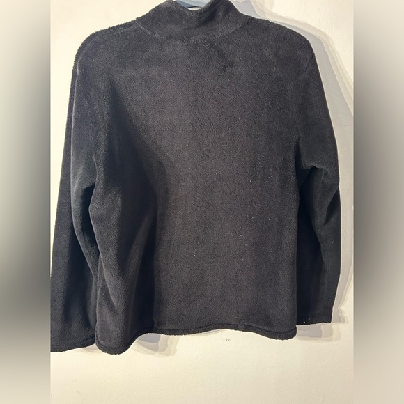 L.L. Bean Black Fleece Jacket - Picture 4 of 12